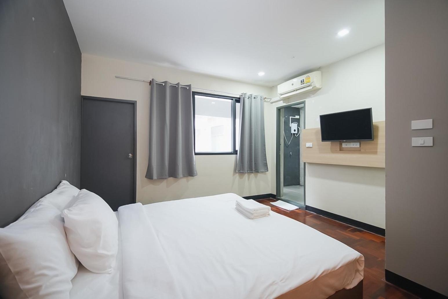 Go Inn Silom - Bts Saint Louis Bangkok Kültér fotó